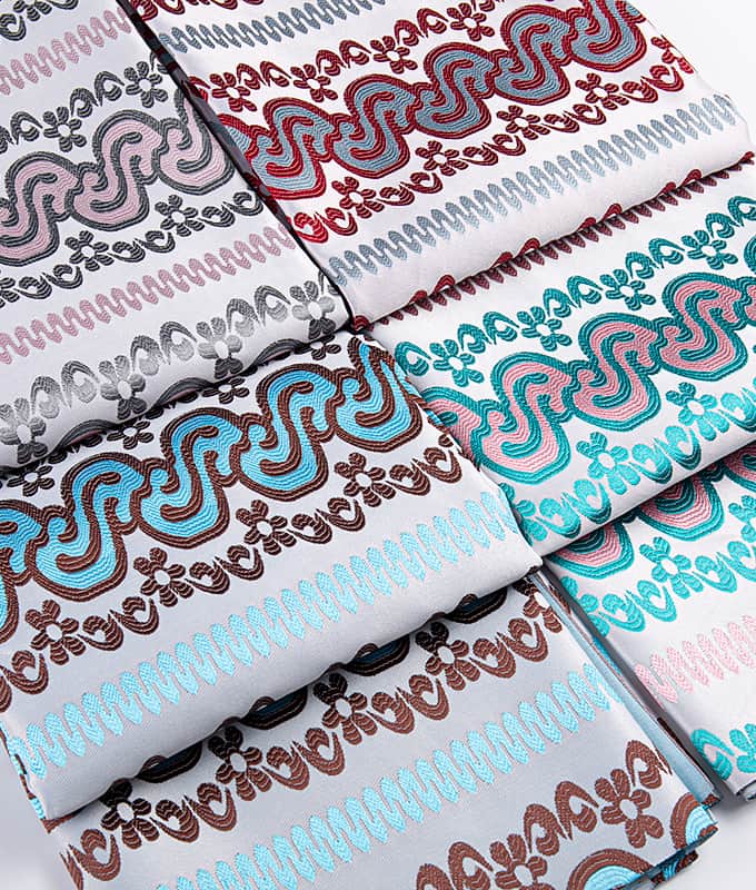 S-muotoinen 3D-kuvioitu polyesterijacquard-kangas Sarongille